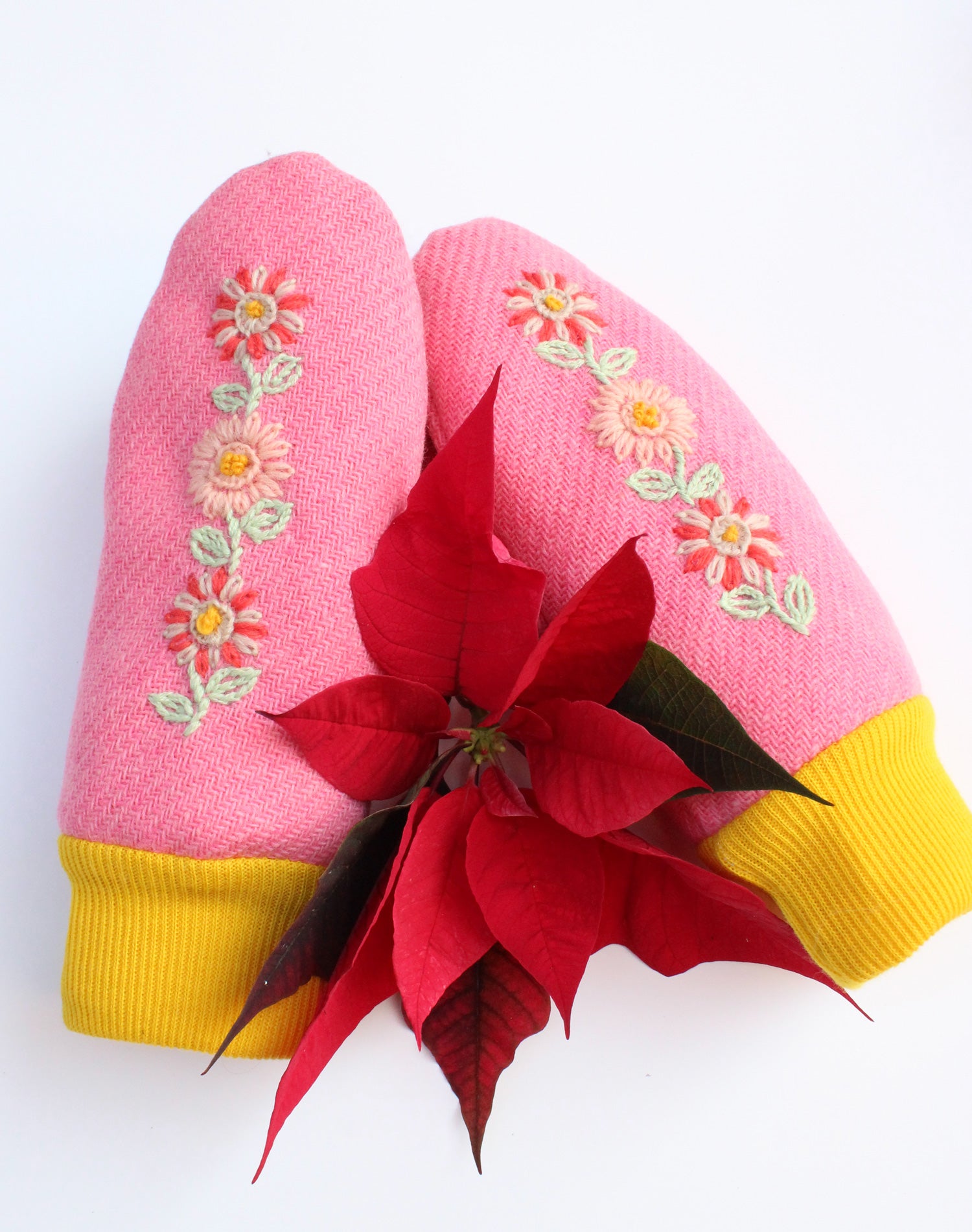 The Atlas Mitten PDF - Victory Patterns